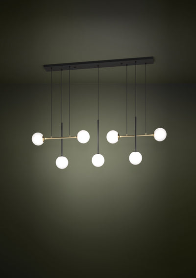 Paz Pendant Light 7 Light in the room