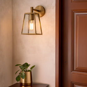 Cantena Outdoor Wall Light Large 1Lt — lifestyle