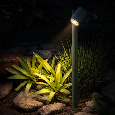 Clovis 24V Mr16 Exterior Post Spike Light — lifestyle
