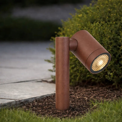 Clovis 24V Mr16 Exterior Spike Light — lifestyle