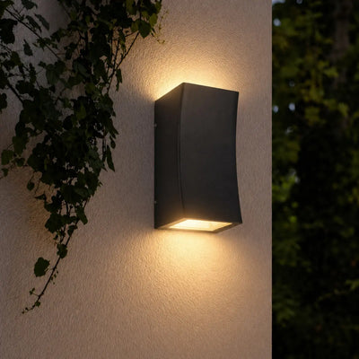 Dash Outdoor LED Wall Light 2Lt — lifestyle