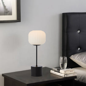 LIAM TOUCH TABLE LAMP — lifestyle