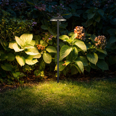 LUC LED Spike Post Light 3w 8v~26v 3000K — lifestyle