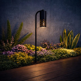 Manus 24V Mr16 Exterior Post Spike Light — lifestyle