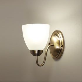 ROCHESTER WALL ANTIQUE BRASS lifestyle