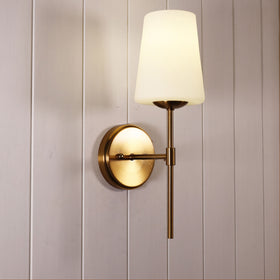 KINBURY SATIN BRASS lifestyle