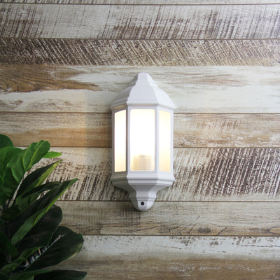 Traditional Coach Wall Light