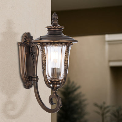 Ramiro 20Cm Exterior Wall Light Small — lifestyle