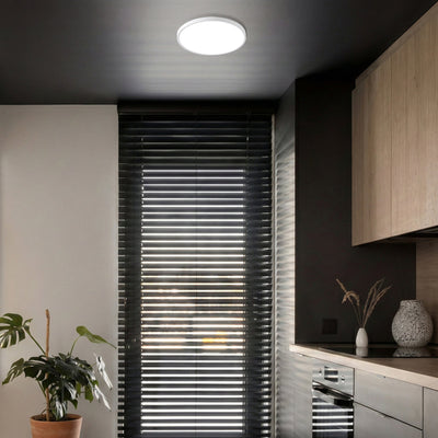 SKY 30 ROUND OYSTER — lifestyle