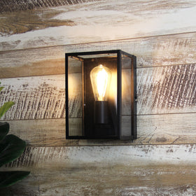 Oriel EATON WALL lifestyle