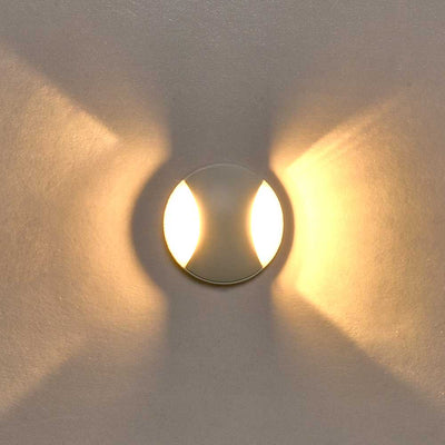 Kroll 2 Outdoor LED Wall Light in Black or White